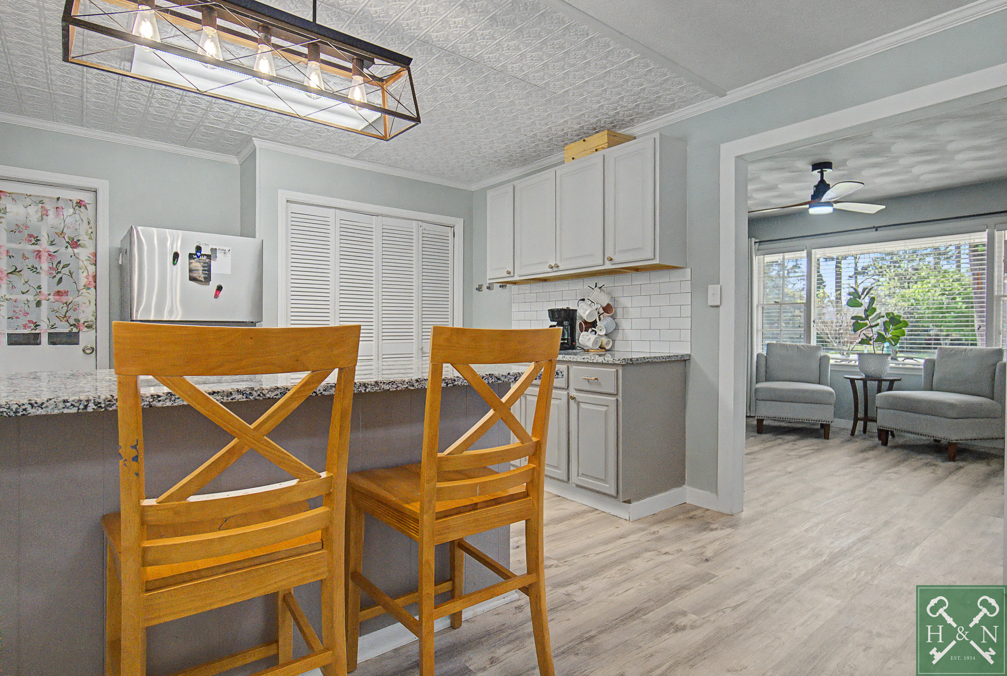 417 Poinciana dr -10