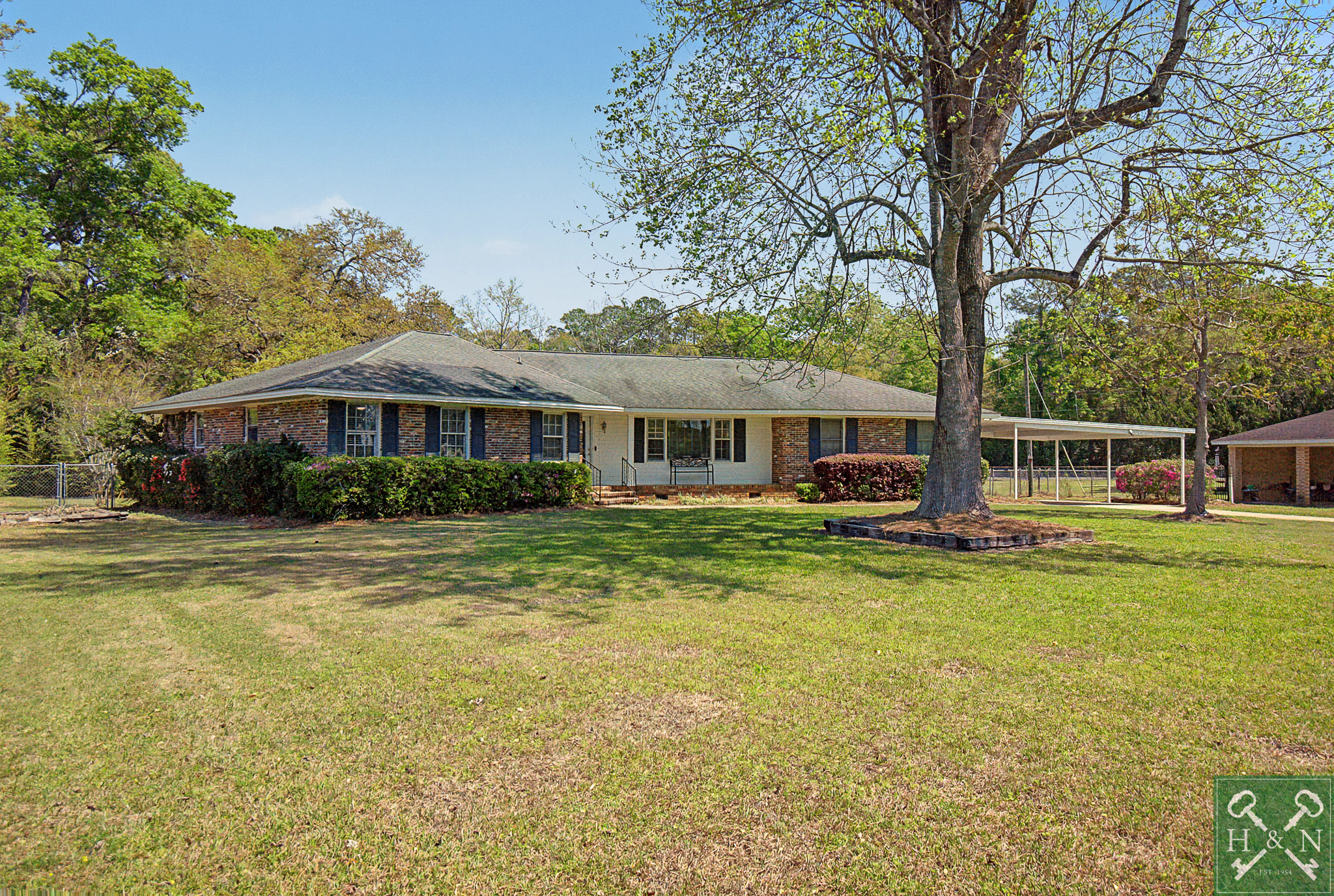 417 Poinciana dr -37