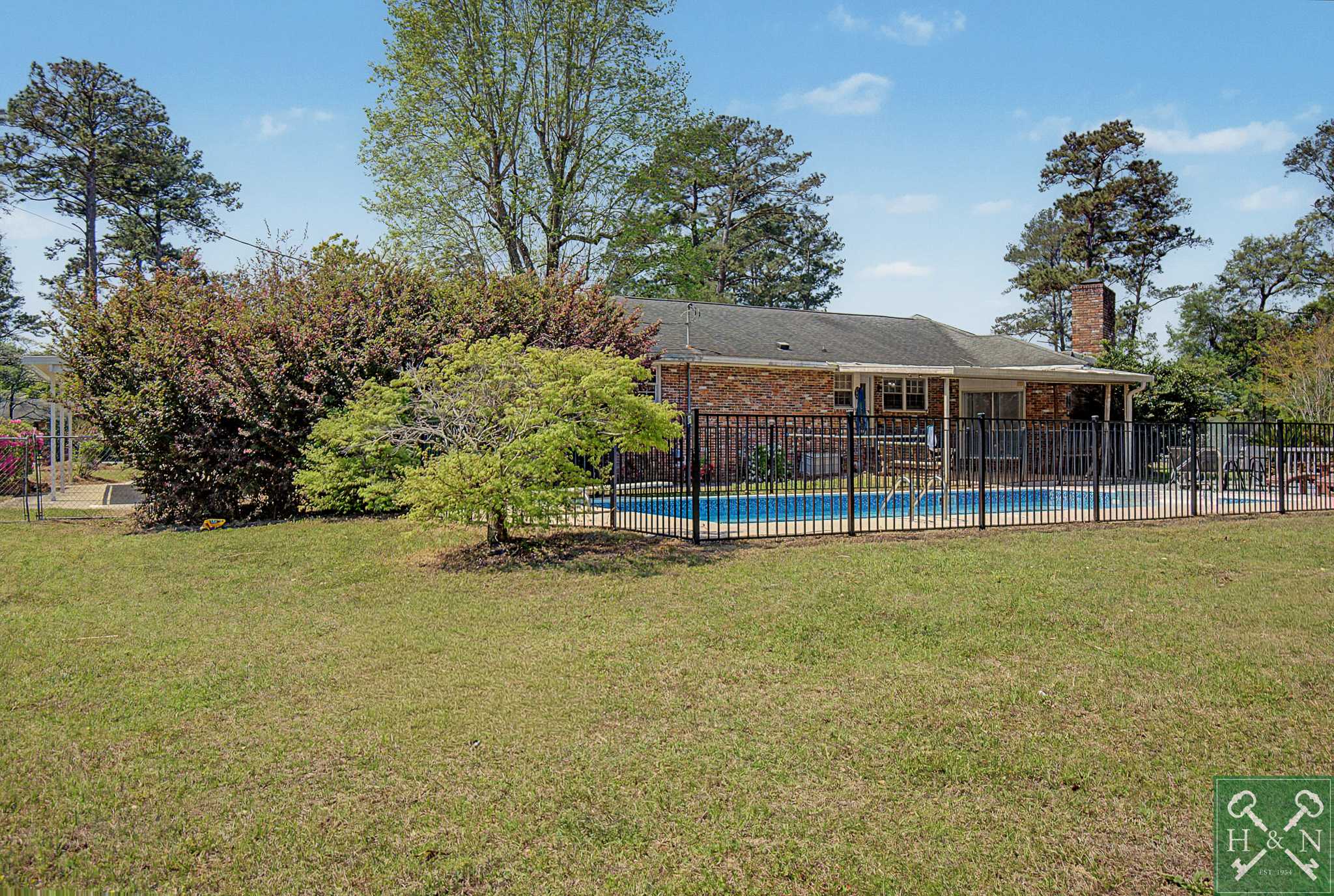 417 Poinciana dr -41