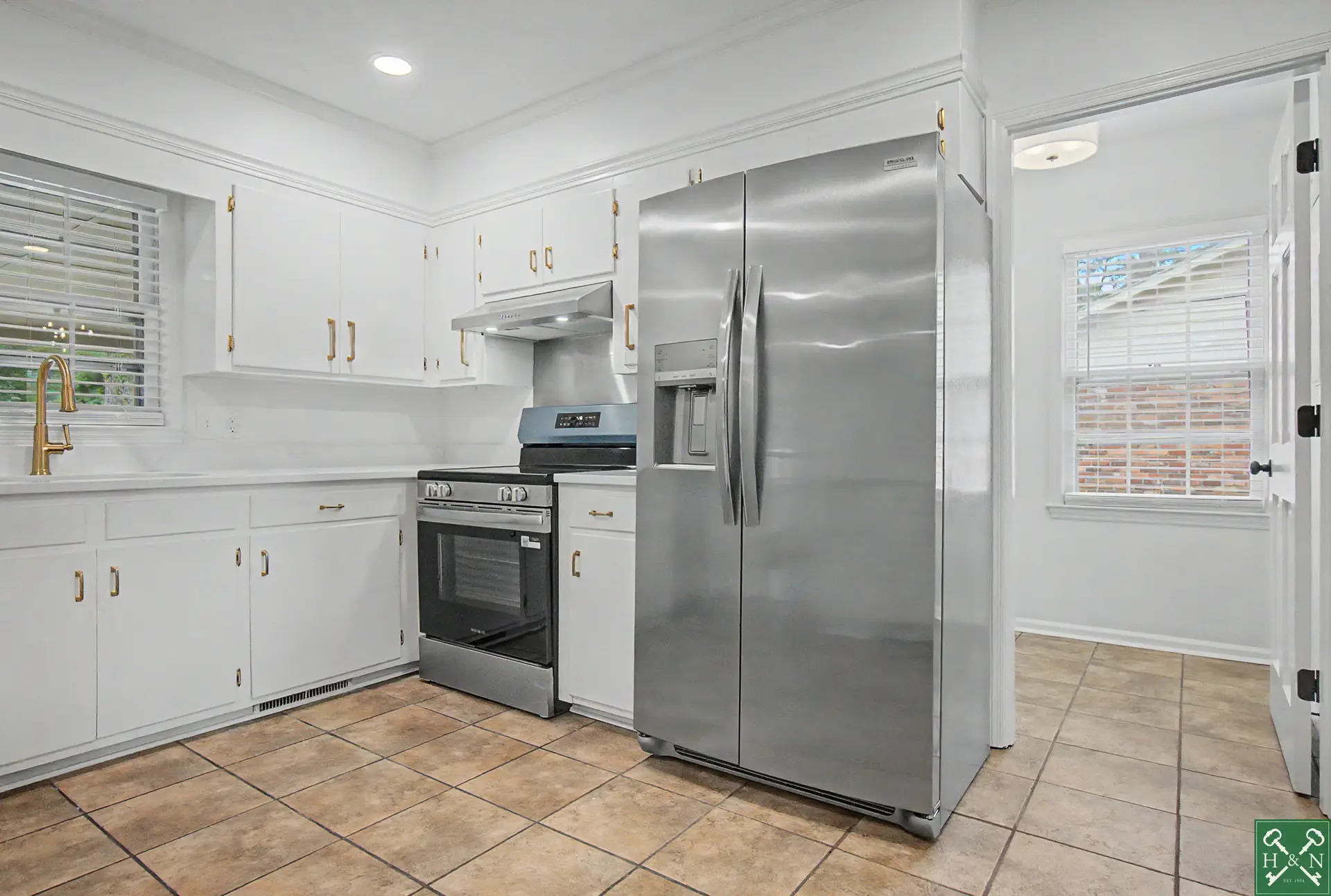 2304 Hawthorne Dr. Albany, Ga 31707
