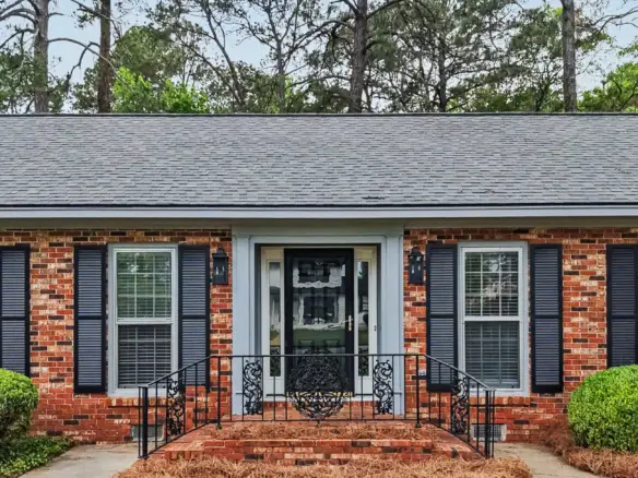 2304 Hawthorne Dr. Albany, Ga 31707