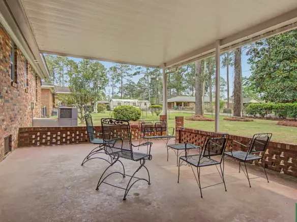 2304 Hawthorne Dr. Albany, Ga 31707