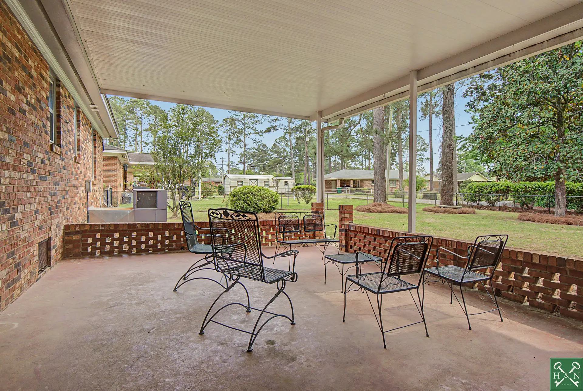 2304 Hawthorne Dr. Albany, Ga 31707