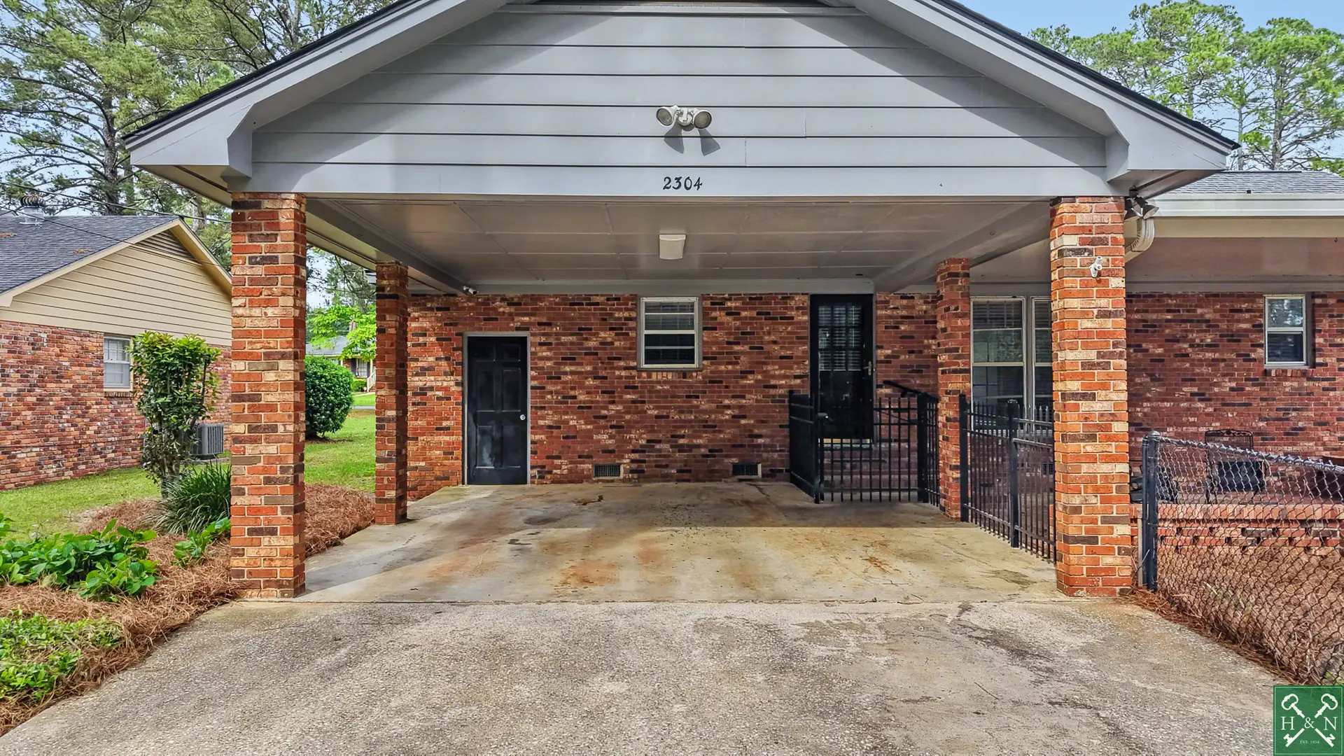 2304 Hawthorne Dr. Albany, Ga 31707