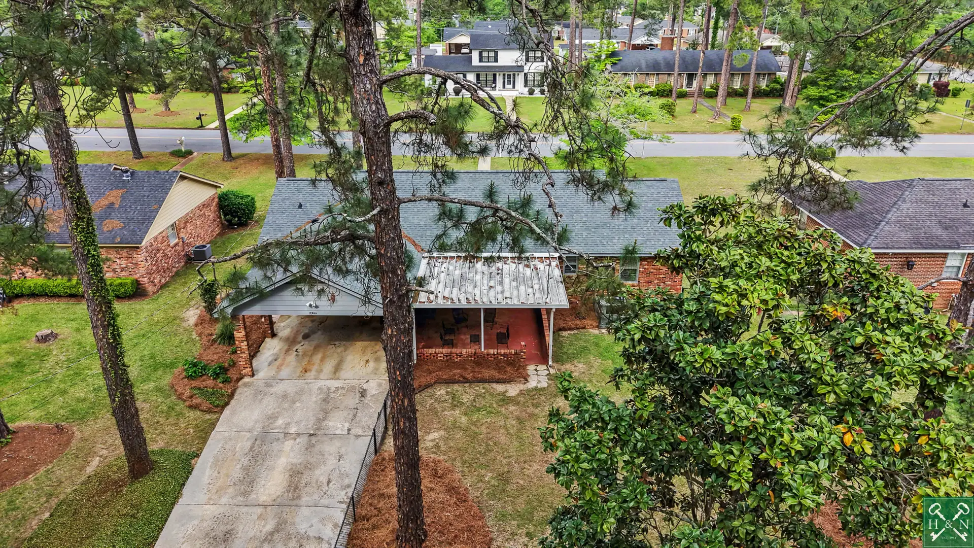 2304 Hawthorne Dr. Albany, Ga 31707