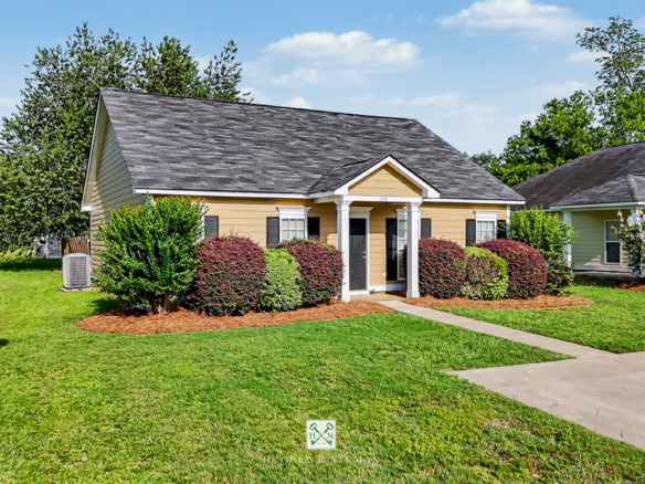 134 Laurelwood Ct. Leesburg, Ga 31763