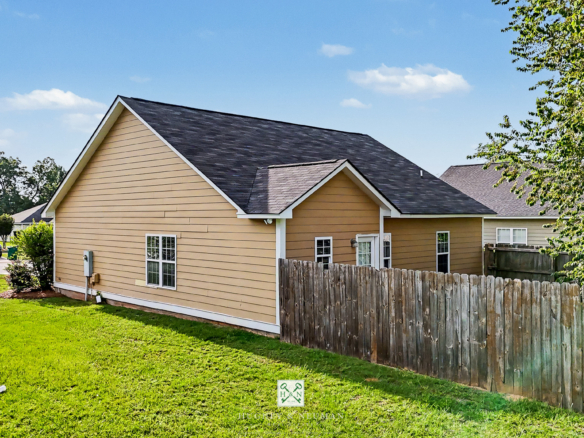 134 Laurelwood Ct. Leesburg, Ga 31763