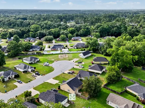 134 Laurelwood Ct. Leesburg, Ga 31763