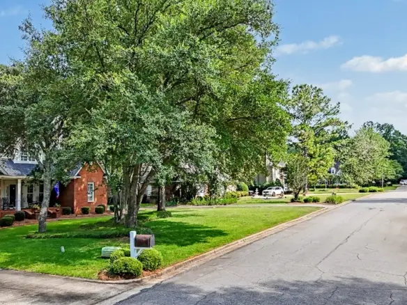2104 Beacon Ct. Albany, Ga 31707
