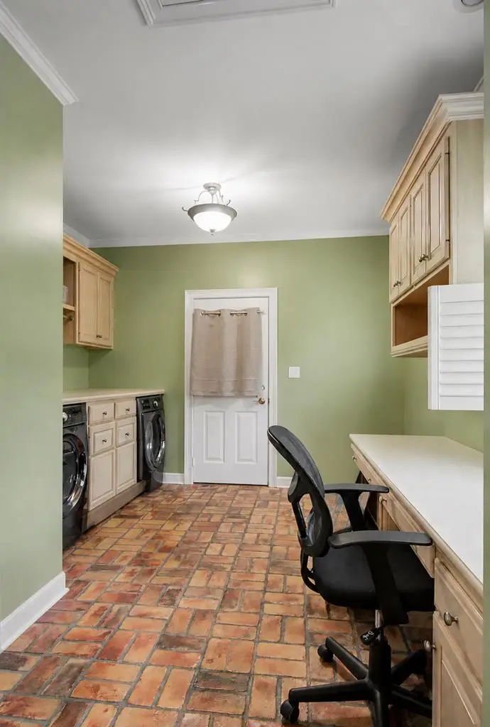 2104 Beacon Ct. Albany, Ga 31707