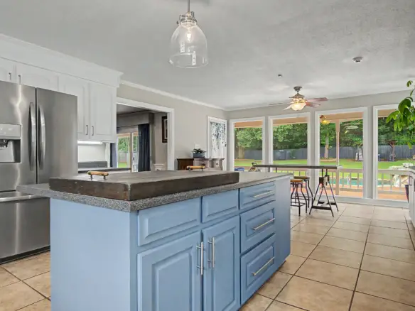 1908 Covey Rd. Albany, Ga 31721