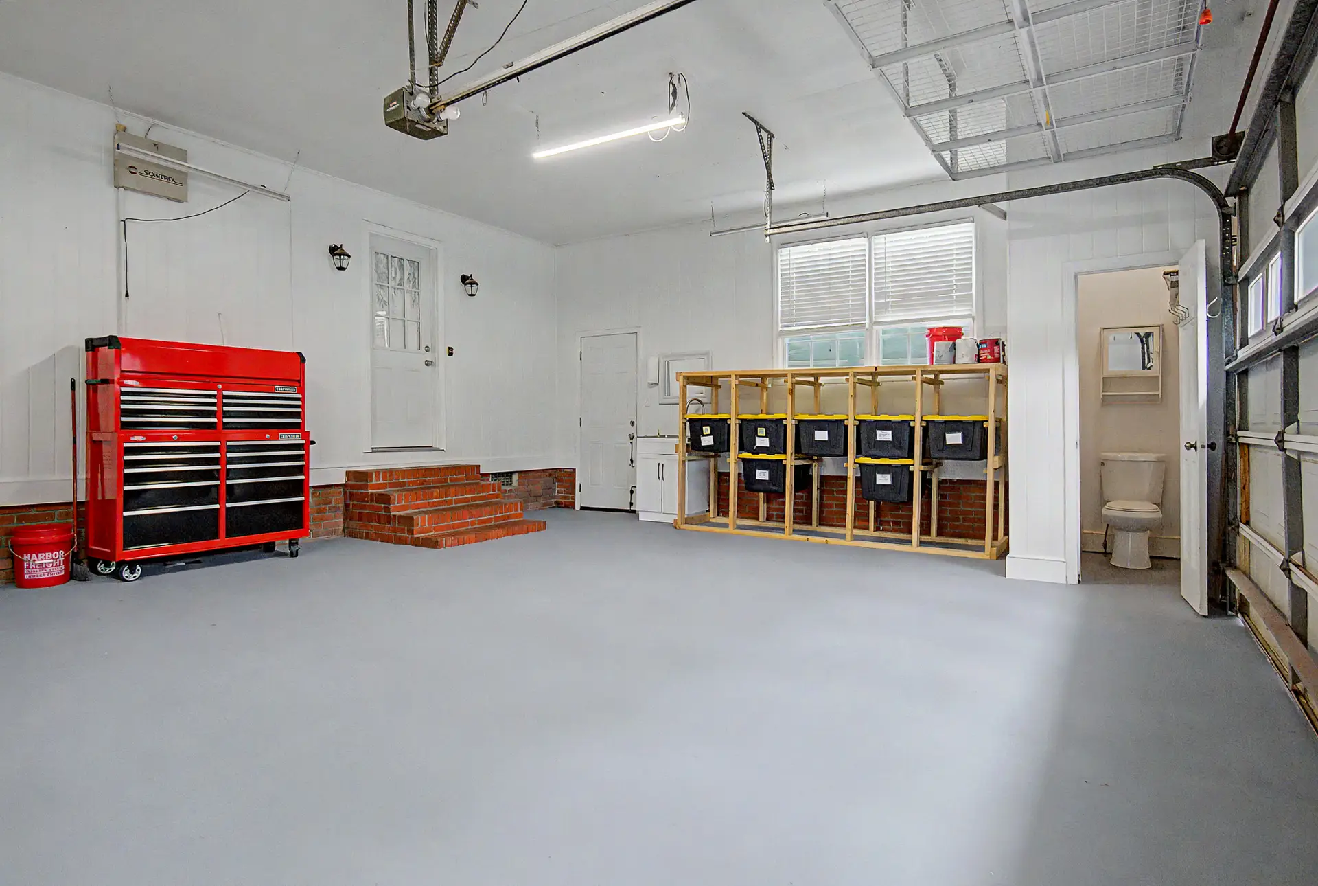 1908 Covey Rd. Albany, Ga 31721