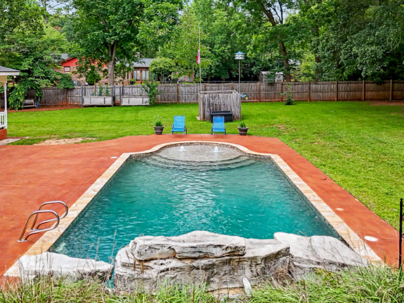 1908 Covey Rd. Albany, Ga 31721