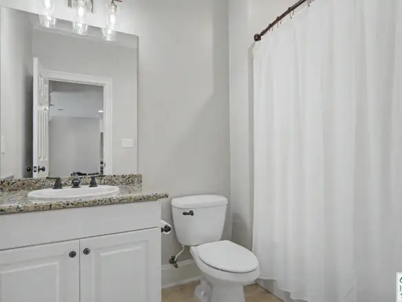 225 Quail Valley Dr. Leesburg, Ga 31763