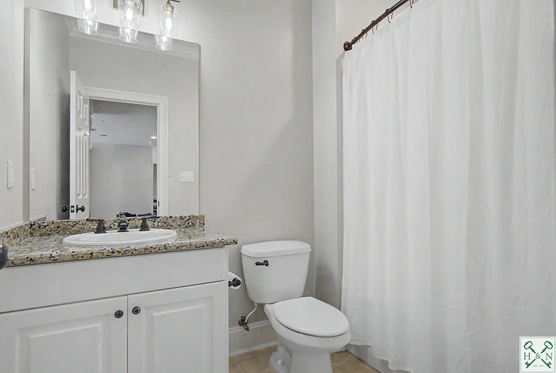 225 Quail Valley Dr. Leesburg, Ga 31763