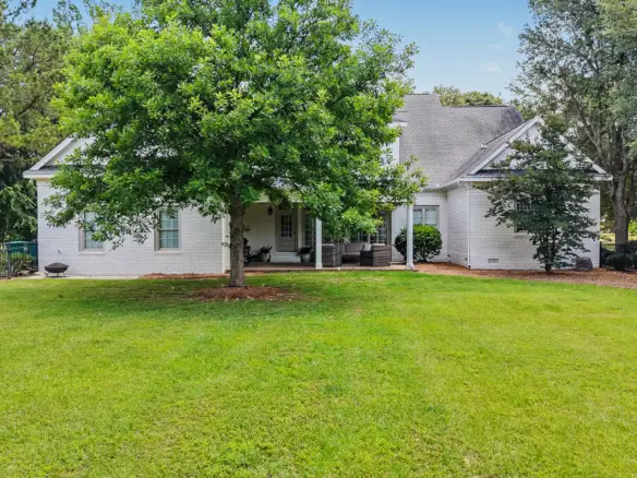 225 Quail Valley Dr. Leesburg, Ga 31763