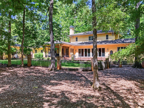 2403 Pendleton St. Albany, Ga 31721