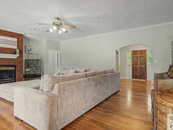 113 Hollis Bridge Ct. Leesburg, Ga 31763