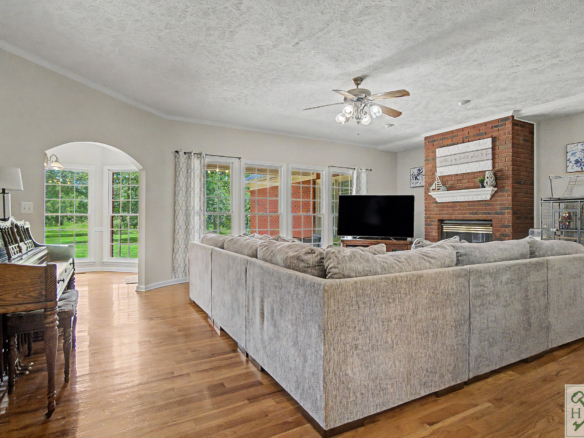 113 Hollis Bridge Ct. Leesburg, Ga 31763