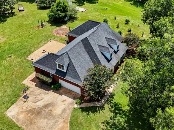 113 Hollis Bridge Ct. Leesburg, Ga 31763