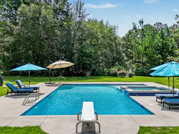 150 Pointer Dr. Leesburg, Ga 31763