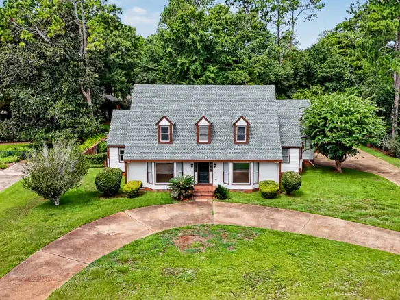 2513 W. Alberson Dr. Albany, Ga 31721