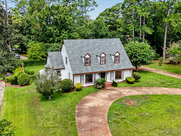 2513 W. Alberson Dr. Albany, Ga 31721