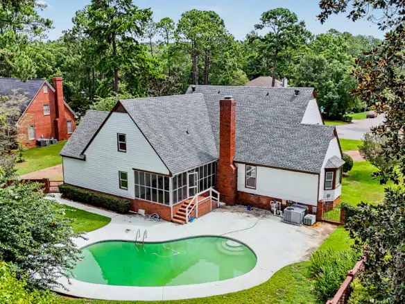 2513 W. Alberson Dr. Albany, Ga 31721