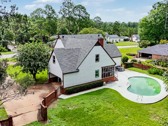 2513 W. Alberson Dr. Albany, Ga 31721