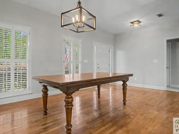 2713 W. Doublegate Dr. Albany, Ga 31721