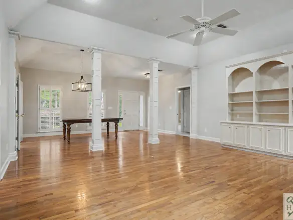 2713 W. Doublegate Dr. Albany, Ga 31721
