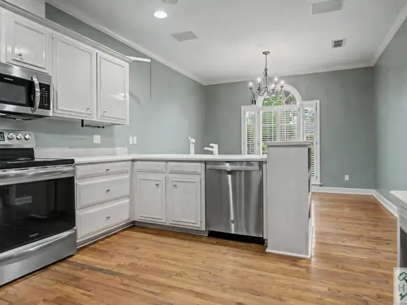 2713 W. Doublegate Dr. Albany, Ga 31721