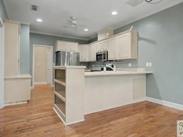2713 W. Doublegate Dr. Albany, Ga 31721