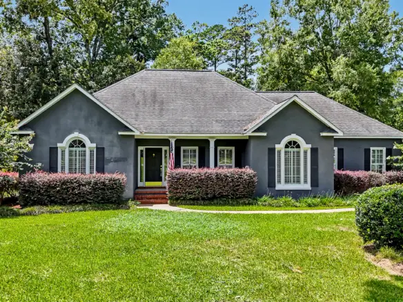 2713 W. Doublegate Dr. Albany, Ga 31721