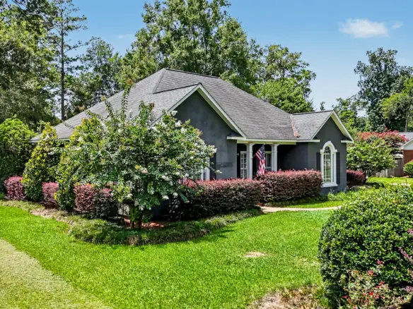 2713 W. Doublegate Dr. Albany, Ga 31721