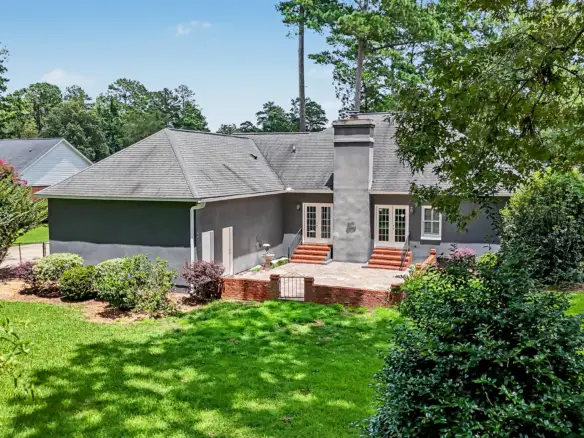2713 W. Doublegate Dr. Albany, Ga 31721
