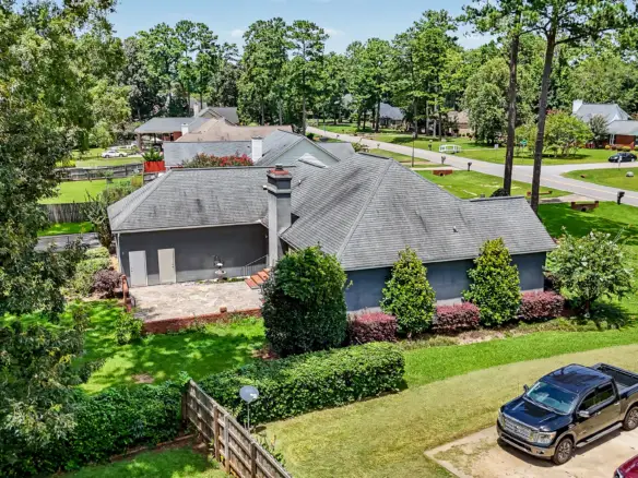 2713 W. Doublegate Dr. Albany, Ga 31721