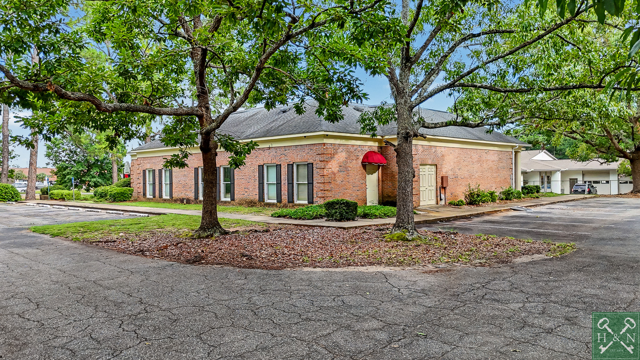 127 N. Westover Blvd. Albany, Ga 31721