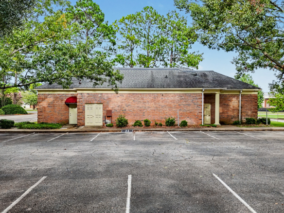 127 N. Westover Blvd. Albany, Ga 31721
