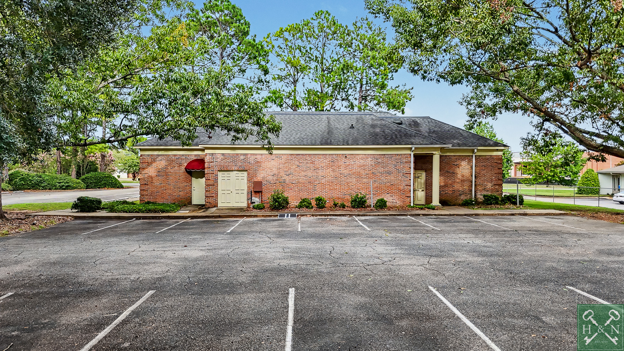 127 N. Westover Blvd. Albany, Ga 31721