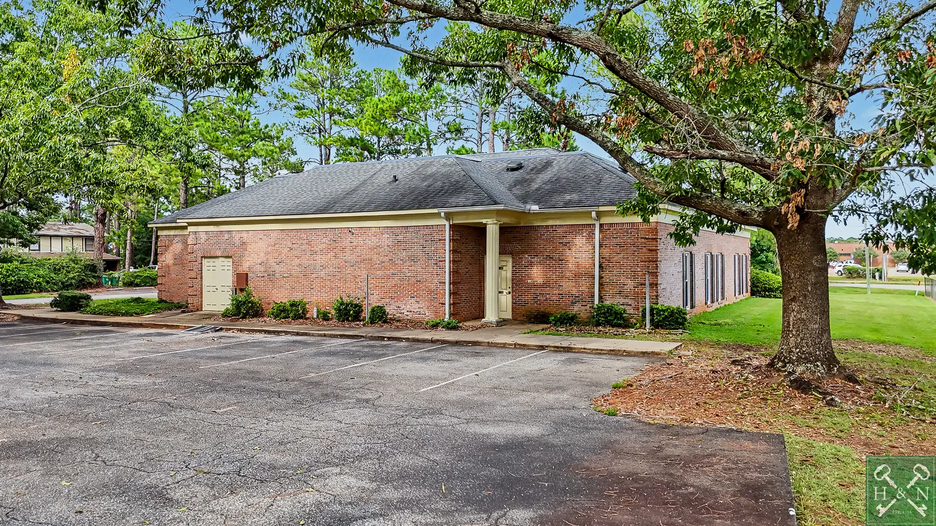 127 N. Westover Blvd. Albany, Ga 31721