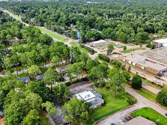 127 N. Westover Blvd. Albany, Ga 31721