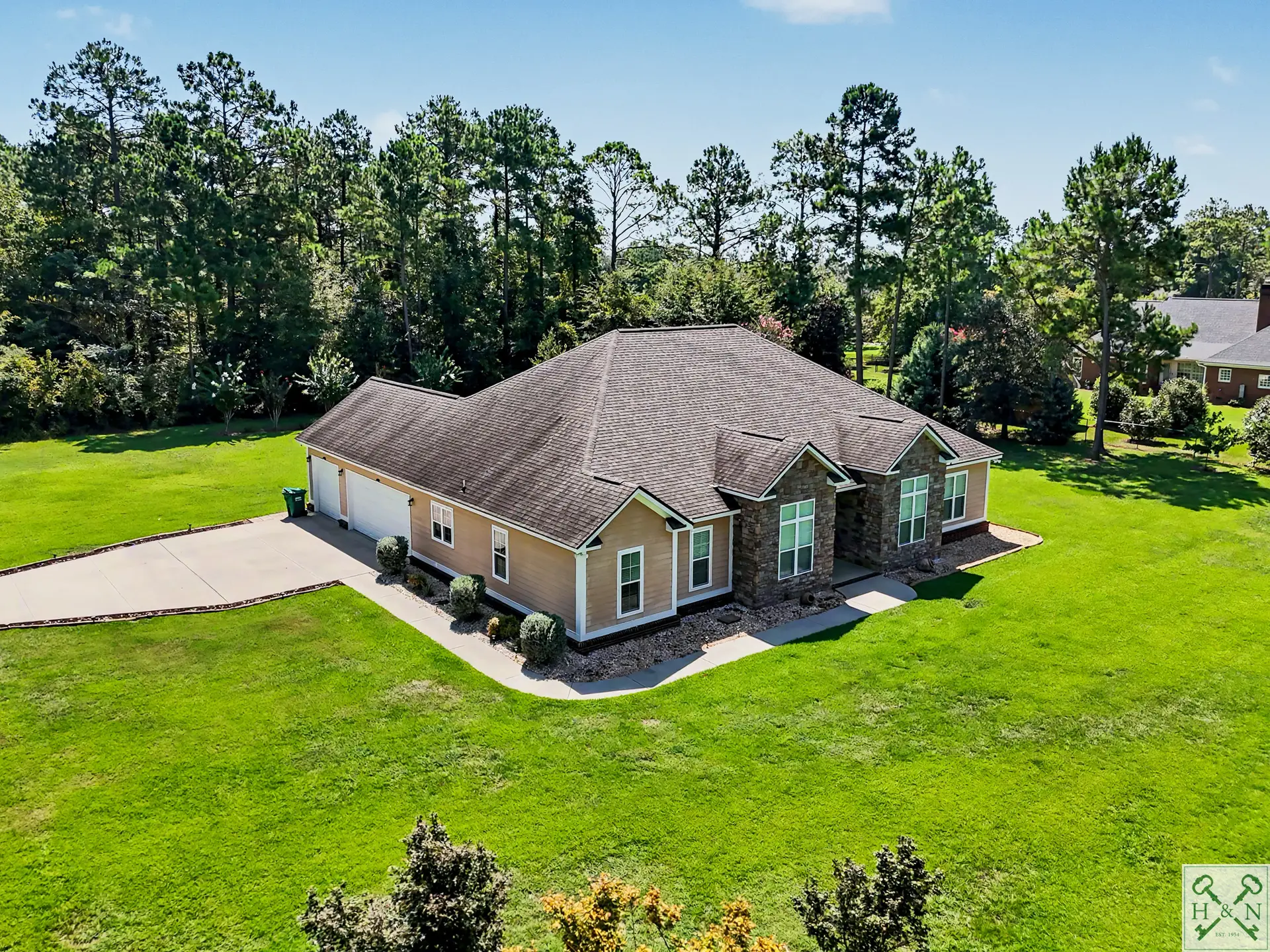 5128 Grandview Dr-102 5128 Grandview Dr. Albany, Ga 31721