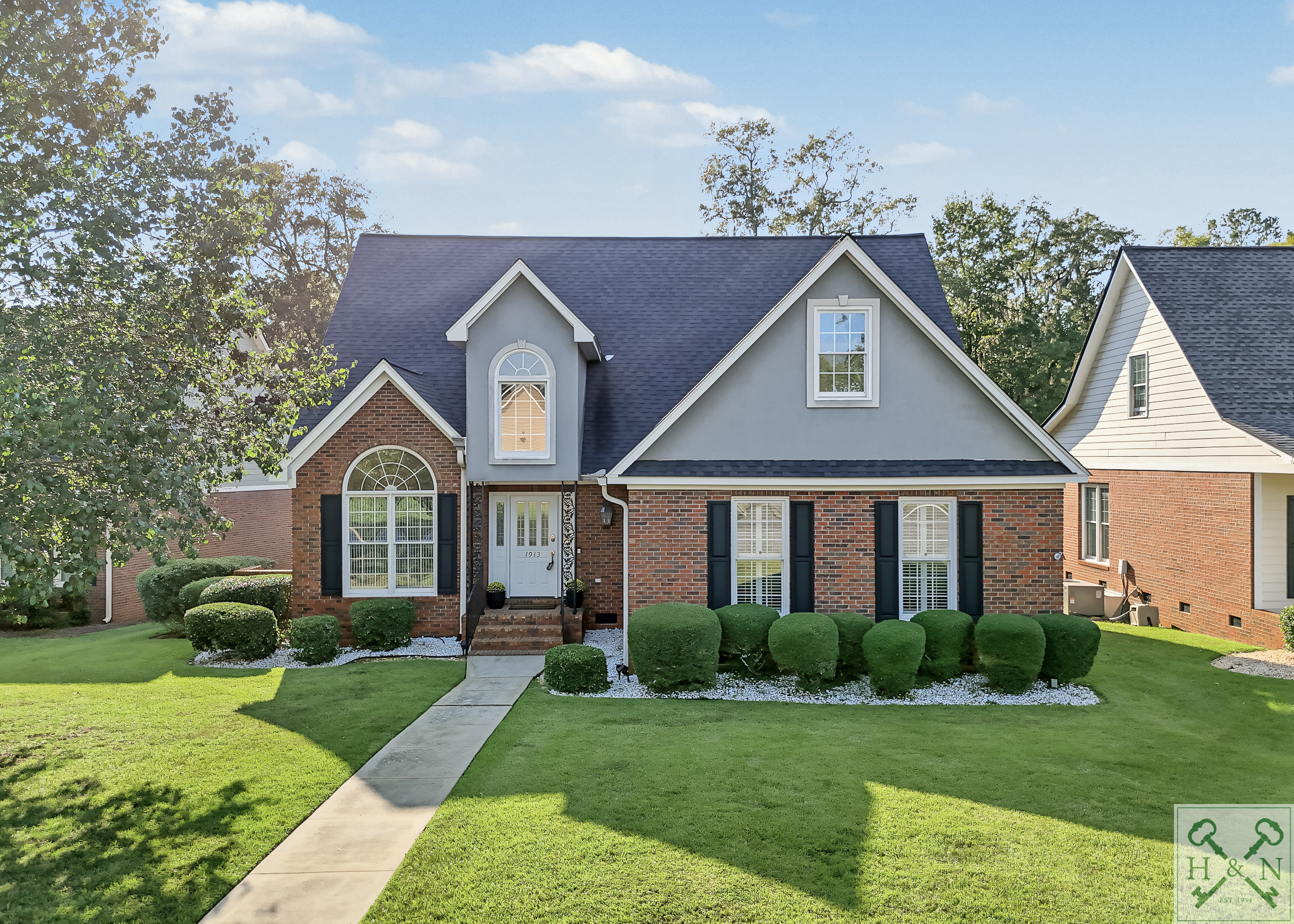 1913 Devon Dr w logo-111 1913 Devon Dr. Albany, Ga 31721