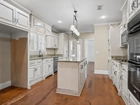 2175 McCall Ct., Albany, Ga 31721