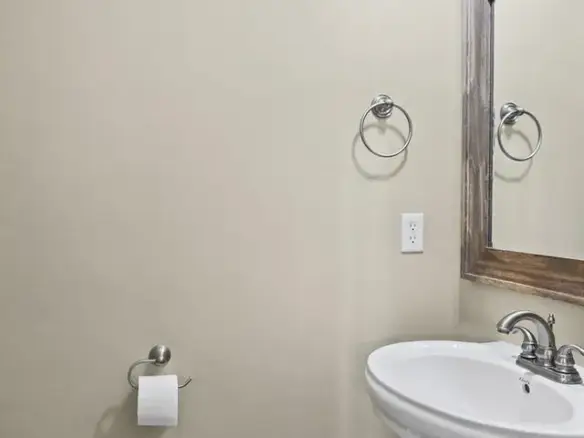 2175 McCall Ct., Albany, Ga 31721